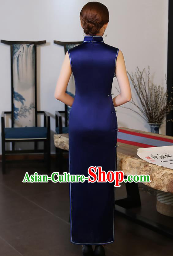 Traditional Chinese Embroidered Orchid Royalblue Silk Cheongsam Mother Tang Suit Qipao Dress for Women