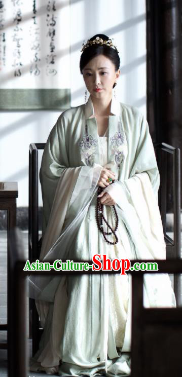 Love and Destiny Ancient Chinese Drama Aristocratic Dowager Pei Yun Replica Costumes and Headpiece for Women