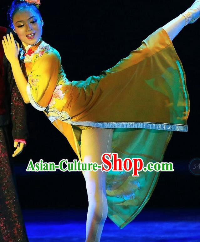 Chinese Female Embroider Dance Yellow Dress Stage Performance Costume and Headpiece for Women