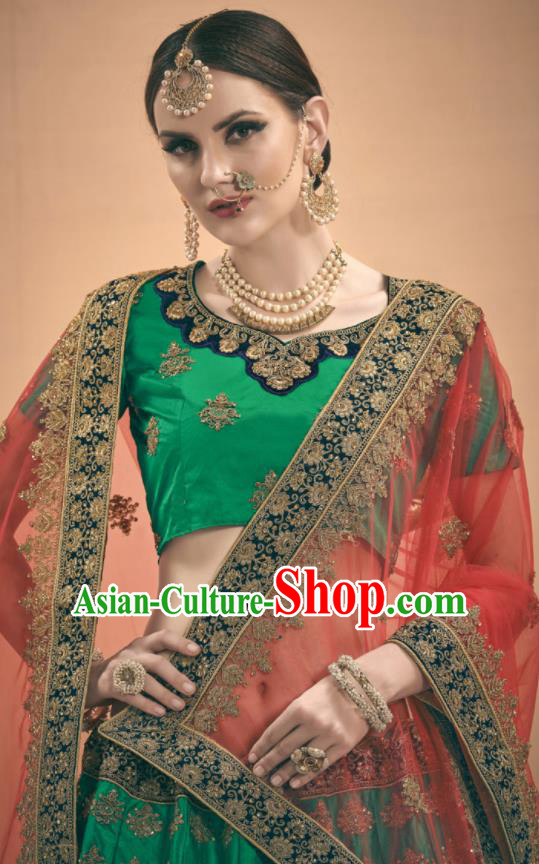 Asian Indian Bollywood Wedding Embroidered Green Silk Dress India Traditional Bride Lehenga Costumes for Women