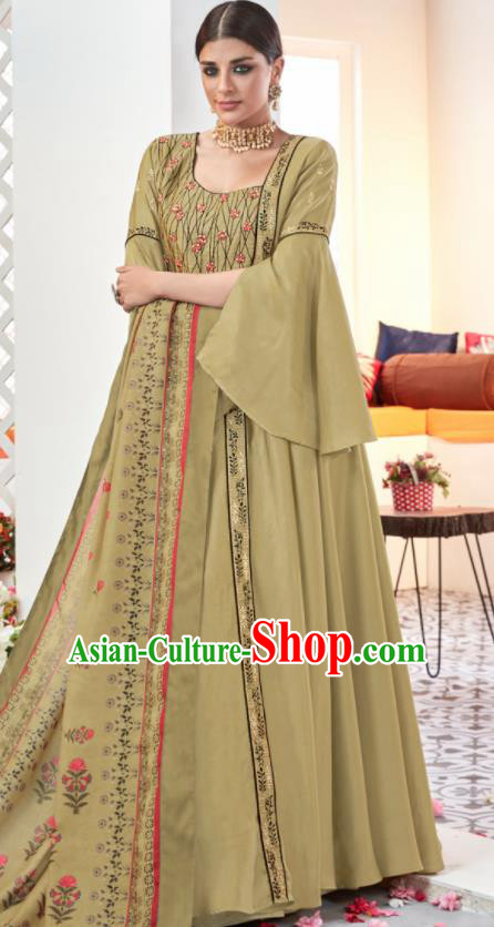 Asian Indian Festival Embroidered Light Green Taffeta Dress India Bollywood Traditional Lehenga Court Costumes for Women