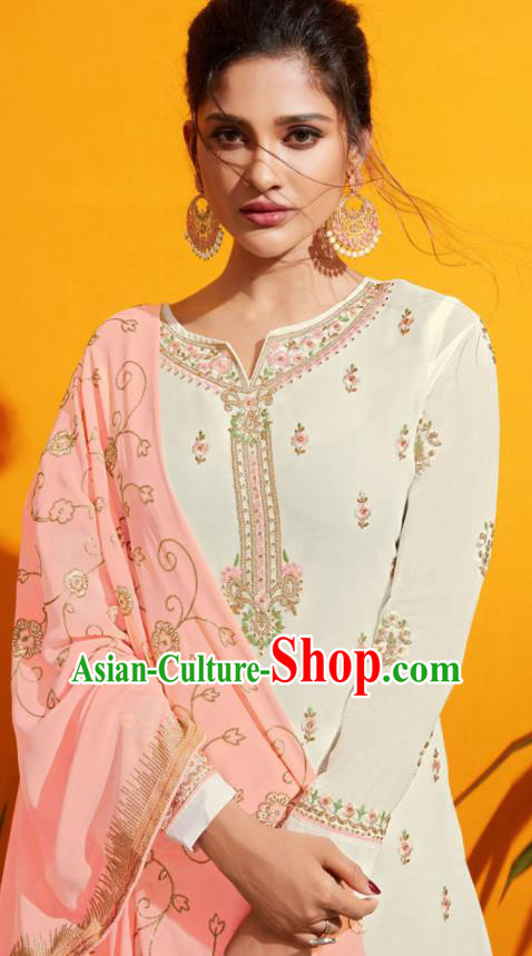 Traditional Indian Lehenga Embroidered White Georgette Blouse and Pants Asian India Punjab National Costumes for Women