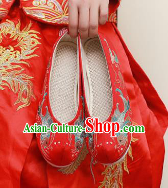 Chinese National Embroidered Carps Red Shoes Traditional Hanfu Shoes Opera Shoes Wedding Bride Shoes for Women