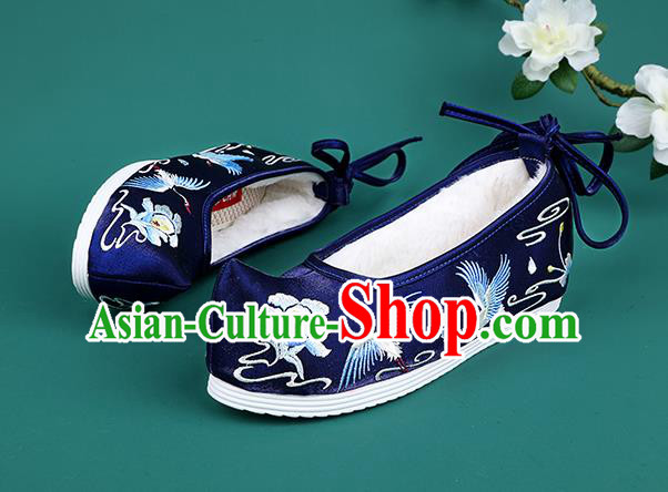 Chinese National Winter Embroidered Crane Royalblue Brushed Shoes Traditional Hanfu Shoes Princess Shoes Opera Shoes for Women