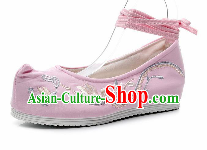 Traditional Chinese National Embroidery Pink Shoes Embroidered Flowers Shoes Hanfu Shoes for Women