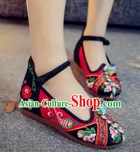 Traditional Chinese National Shoes Embroidered Shoes Hanfu Shoes for Women