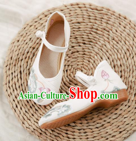 Traditional Chinese Embroidery Lotus White Shoes National Embroidered Shoes Hanfu Shoes for Women
