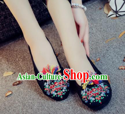 Traditional Chinese Black Shoes Embroidered Shoes Cloth Shoes for Women