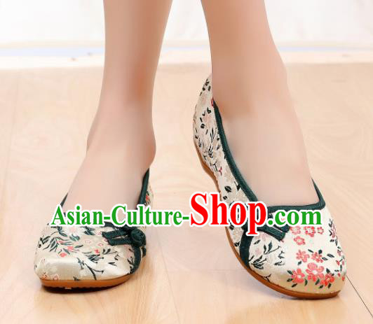 Traditional Chinese Beige Satin Shoes Embroidered Shoes Cloth Shoes for Women
