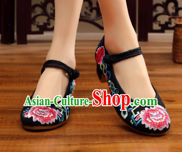 Traditional Chinese Old Beijing Embroidery Peony Black Shoes Embroidered Shoes Cloth Shoes for Women