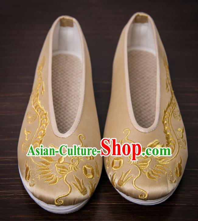 Handmade Chinese Bridegroom Embroidered Dragon Golden Shoes Traditional Kung Fu Shoes Hanfu Shoes for Men