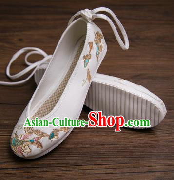 Traditional Chinese Handmade Hanfu Shoes Embroidered Carp White Shoes Cloth Shoes for Women