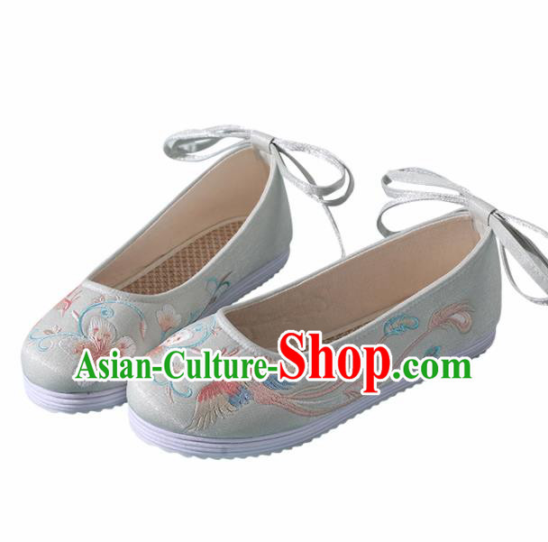 Traditional Chinese Handmade Embroidered Light Green Shoes Wedding Shoes Hanfu Shoes Princess Shoes for Women