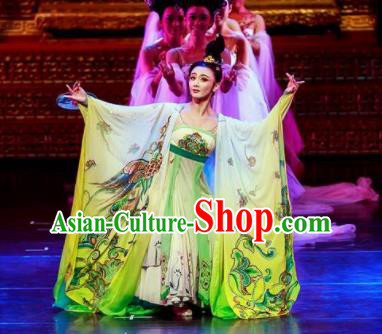 Chinese Chuansi Gongzhu Classical Dance Green Dress Stage Performance Dance Costume and Headpiece for Women