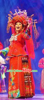 Huang Si Jie Chinese Tujia Minority Wedding Red Dress Stage Performance Dance Costume and Headpiece for Women
