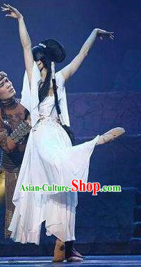 Goddess of the Moon Chinese Classical Dance White Dress Stage Performance Dance Costume and Headpiece for Women