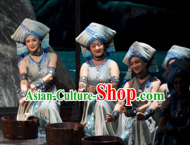 Drama Qian Yun Cliff Chinese Zhuang Nationality Dance Dress Stage Performance Costume and Headpiece for Women