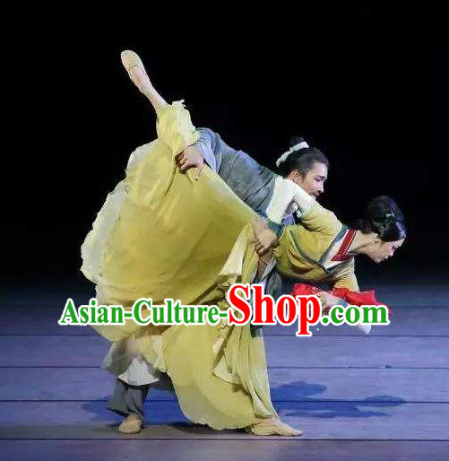 Chinese Orphan Classical Dance Ancient Court Green Dress Stage Performance Dance Costume and Headpiece for Women