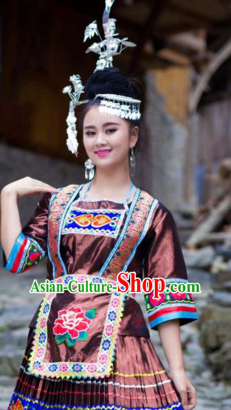 Chinese Traditional Miao Nationality Costume Hmong Ethnic Brown Pleated Skirt for Women