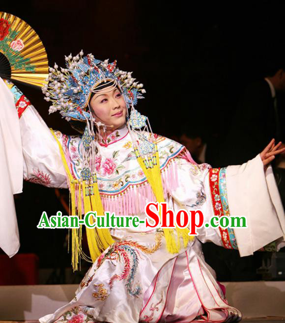 Traditional Chinese Beijing Opera White Embroidered Robe Ancient Imperial Consort Historical Costume Complete Set