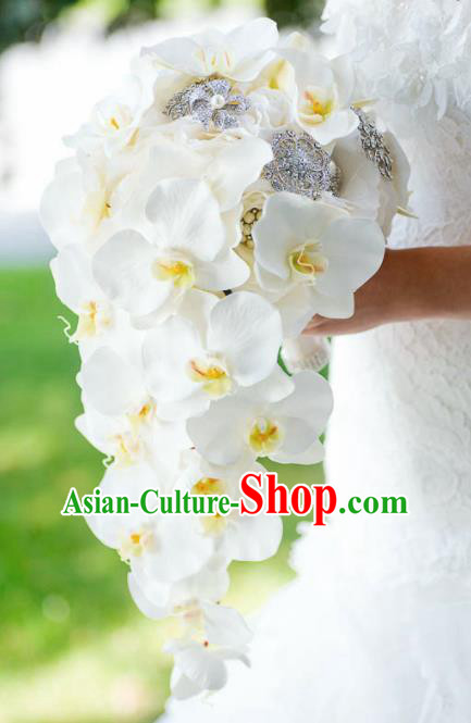 Top Grade Wedding Bridal Bouquet Hand Phalaenopsis Flowers Bunch for Women