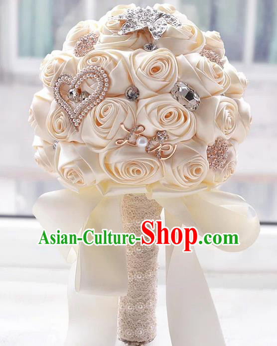 Chinese Traditional Wedding Bridal Bouquet Beige Rose Flowers Bunch for Women