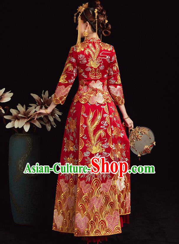 Chinese Traditional Bride Xiuhe Suit Ancient Wedding Embroidered Red Dress for Women