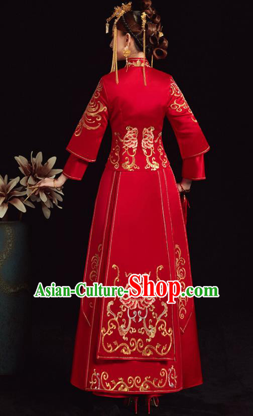 Chinese Traditional Bride Xiuhe Suit Ancient Wedding Embroidered Peony Red Dress for Women