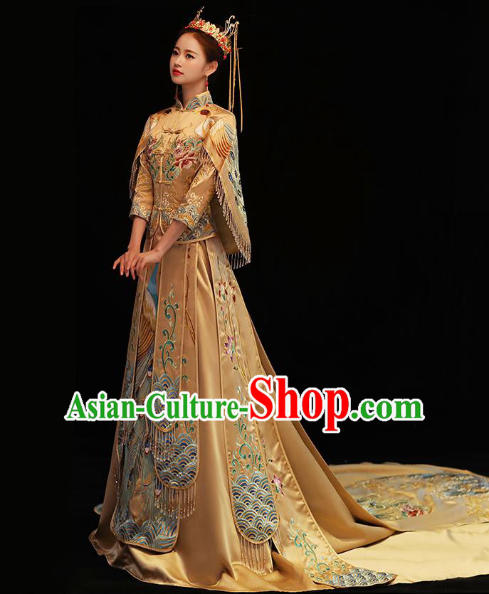 Chinese Traditional Bride Costume Golden Xiuhe Suit Ancient Wedding Embroidered Trailing Dress for Women