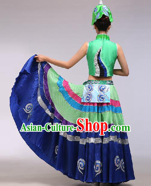 Chinese Traditional Ethnic Dance Costume Yi Nationality Stage Performance Green Dress for Women