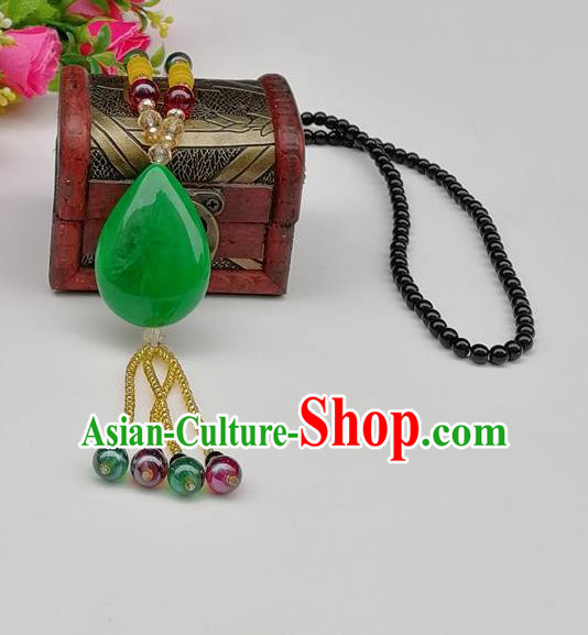 Chinese Traditional Ethnic Jewelry Accessories Green Stone Tassel Necklace for Women