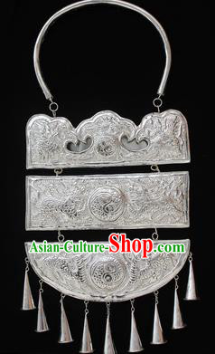 Traditional Chinese Miao Nationality Sliver Necklet Hmong Wedding Necklace for Women