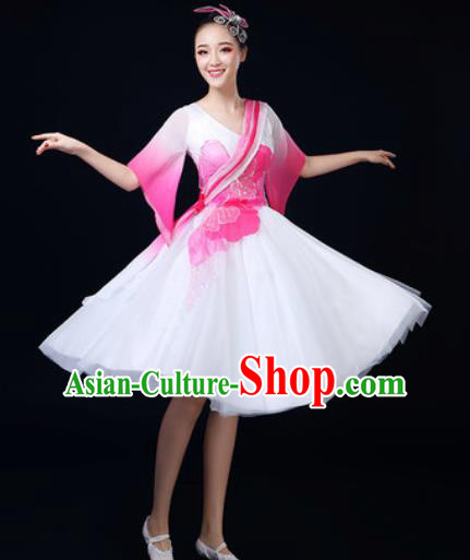 Traditional Chinese Spring Festival Gala Dance White Dress Chorus Modern Dance Costume for Women