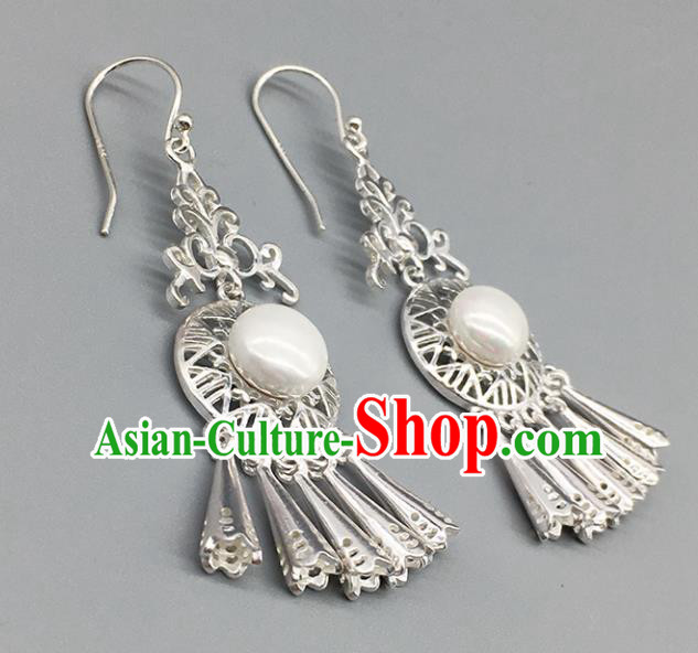 Traditional Chinese Mongolian Ethnic Sliver Pearls Earring Mongol Nationality Ear Accessories for Women