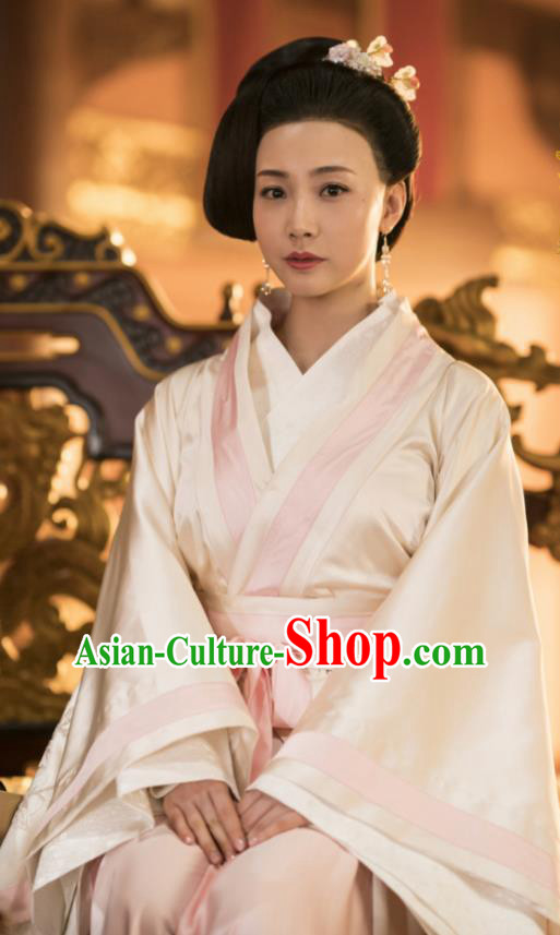 Chinese Ancient Drama Geisha Embroidered Replica Costume Tang Dynasty Courtesan Hanfu Dress and Headpiece for Women