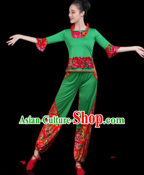 Traditional Chinese Yangko Group Dance Folk Dance Green Clothing Fan Dance Stage Performance Costume for Women