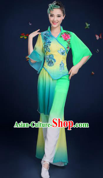Traditional Chinese Fan Dance Light Green Clothing Folk Dance Yangko Stage Performance Costume for Women