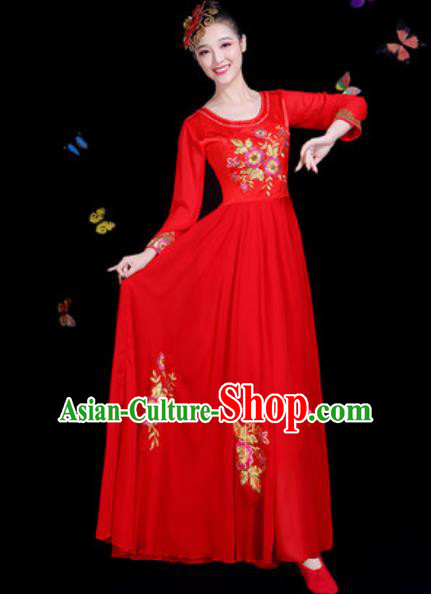 Traditional Chinese Modern Dance Red Dress Chorus Stage Performance Costume for Women