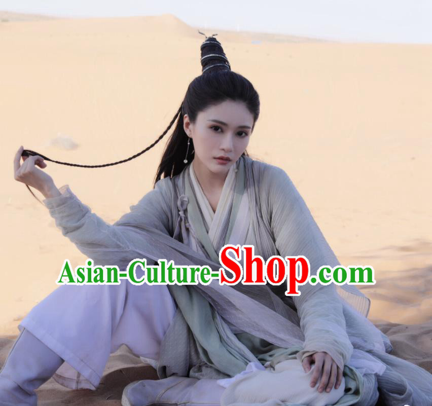 Chinese Drama Heavenly Sword Dragon Slaying Saber Ancient Swordswoman Taoist Nun Historical Costume for Women