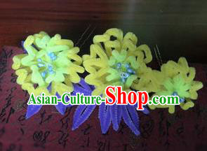 Traditional Chinese Qing Dynasty Yellow Velvet Chrysanthemum Hair Comb Hairpins Handmade Ancient Palace Hair Accessories for Women