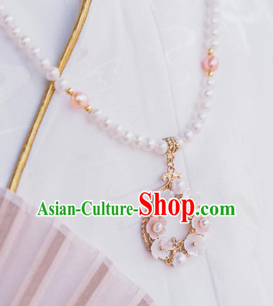 Handmade Chinese Classical Shell Flowers Necklace Ancient Palace Hanfu Pearls Necklet Accessories for Women