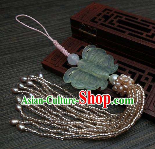 Traditional Chinese Ancient Jade Butterfly Brooch Handmade Hanfu Palace Breastpin Tassel Pendant for Women