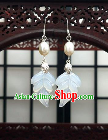 Traditional Chinese Ancient Hanfu Leaf Pearl Earrings Handmade Wedding Jewelry Accessories for Women