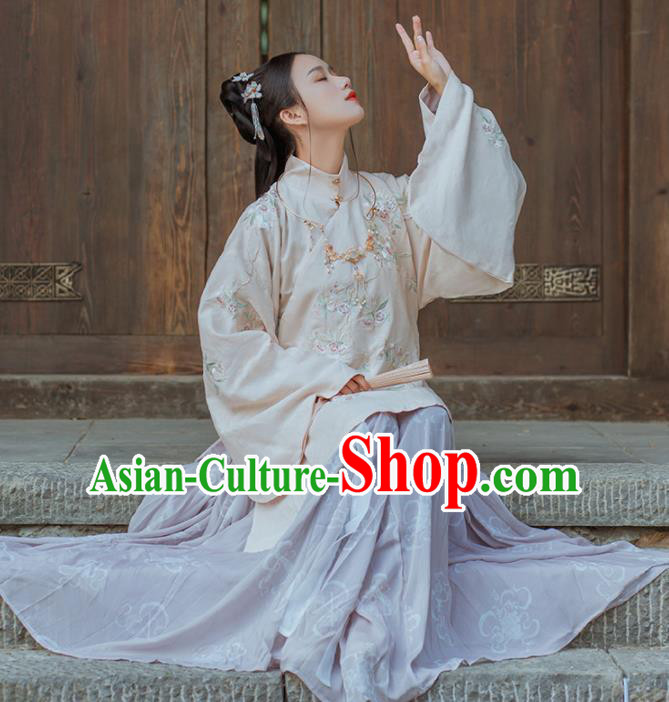 Chinese Ming Dynasty Nobility Dowager Historical Costume Traditional Ancient Purple Embroidered Hanfu Dress for Women
