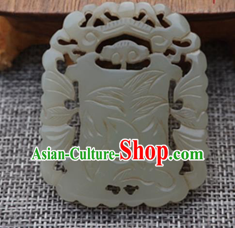 Chinese Handmade Carving Peach Jade Pendant Traditional Jade Craft Jewelry Accessories