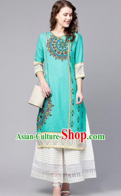 Asian India Traditional Informal Costumes South Asia Indian National Green Blouse and Dress for Women