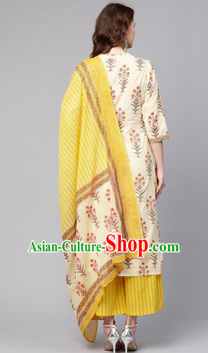 Asian India Traditional Punjabi Costumes South Asia Indian National White Blouse and Yellow Pants for Women