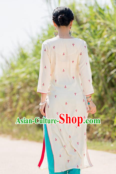 South Asian India Traditional Punjabi Costumes Asia Indian National Beige Blouse and Pants for Women