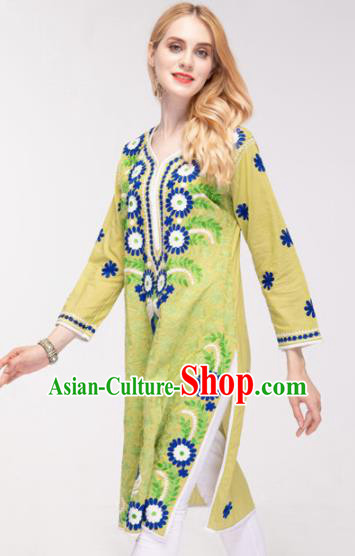 South Asian India Traditional Yoga Costumes Asia Indian National Punjabi Yellow Blouse and Pants for Women