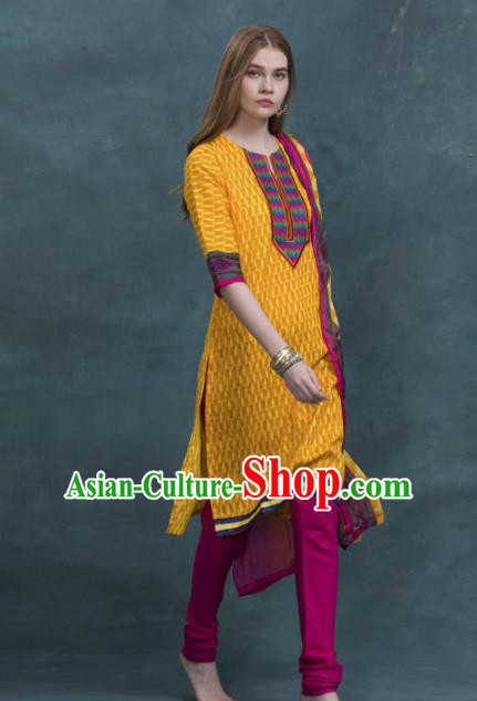 South Asian India Traditional Yellow Costume Asia Indian National Punjabi Suit for Women